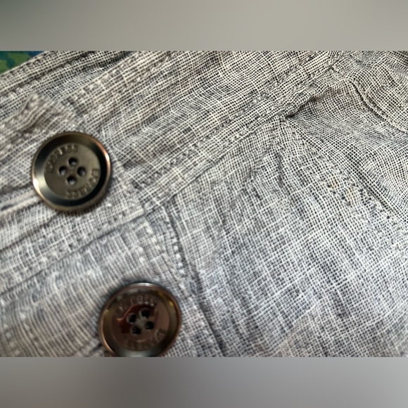 Express grey/white knit button from shorts - Picture 7 of 10